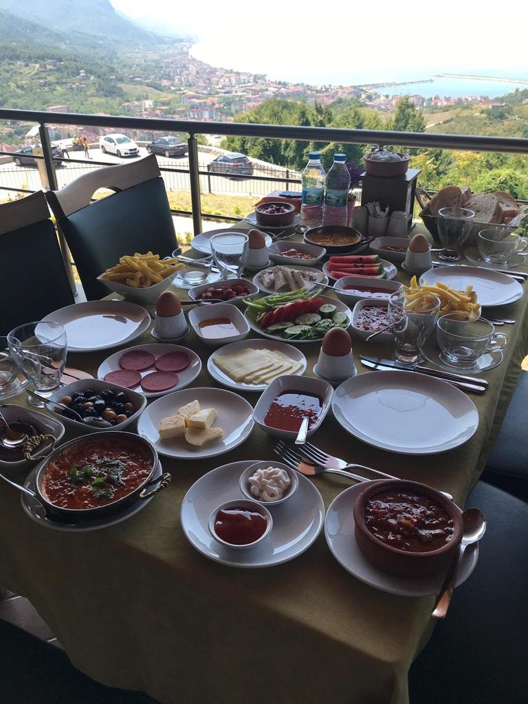 Jale İmer ve Memduh İmer Sosyal Tesisleri