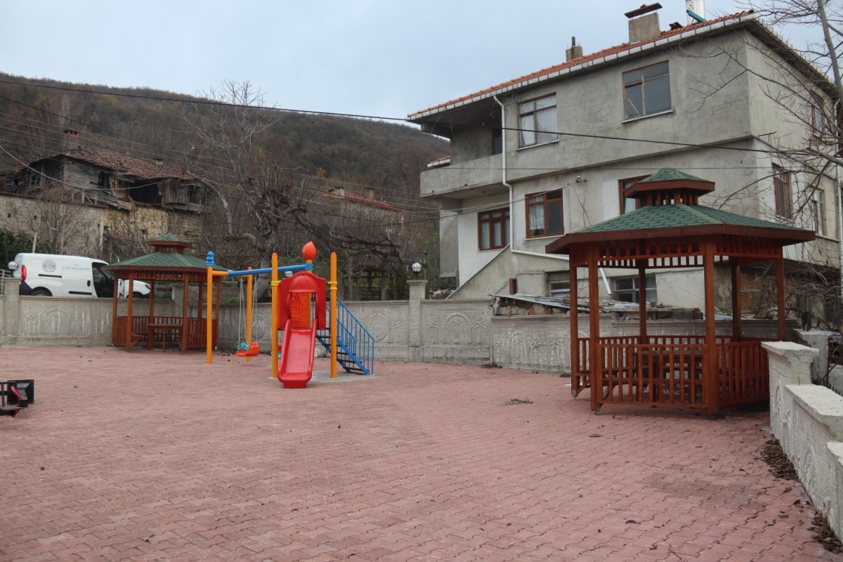 Kumluca–Bağyurdu park molaları